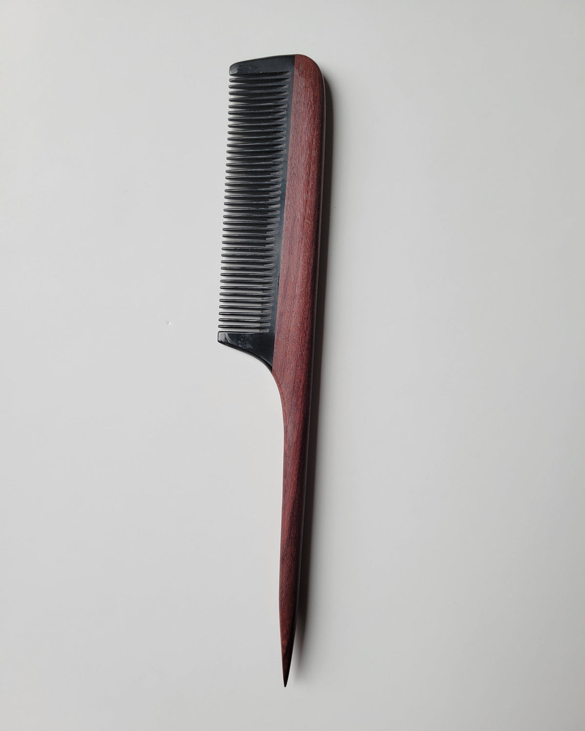 Purple heart wood rat tail comb for women, jewel-toned reddish-brown handle, anti-static buffalo horn teeth, hair and beard styling tool