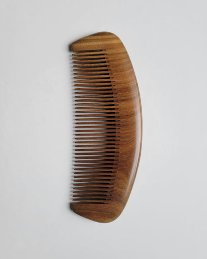 Araki green sandalwood comb — extra thick grip, fine teeth, natural aromatic hardwood