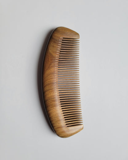 Araki Signature Sandalwood Comb front view — anniversary gift for loved ones, comes with gift bag