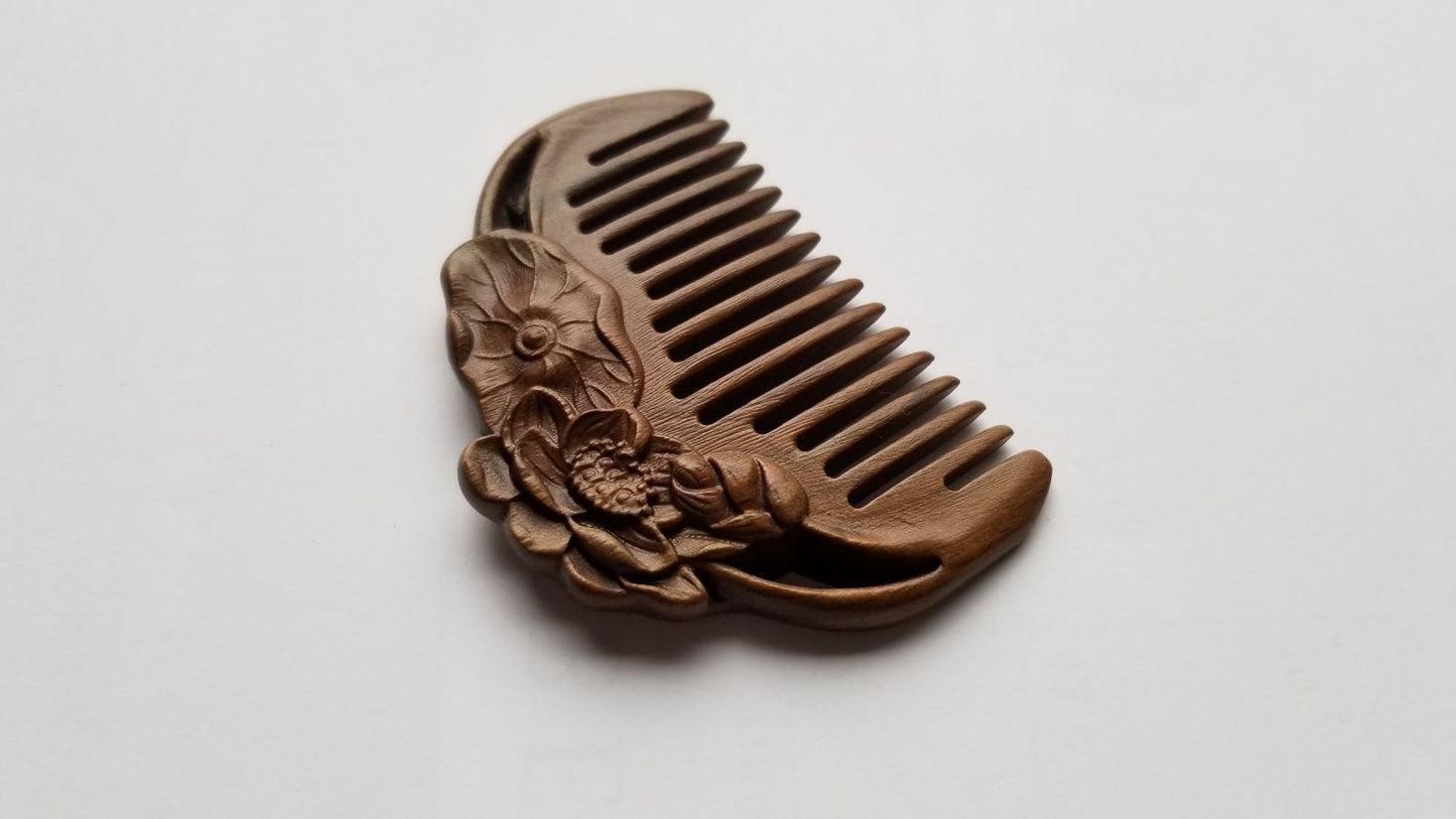 Mini Lotus Hand Carved Comb A