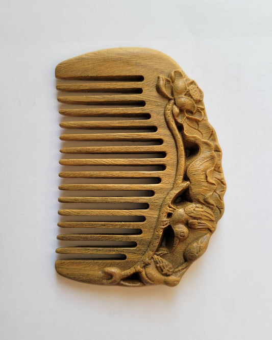 Hand-carved green sandalwood comb with Yi Lu Lian Ke lotus and egret motif, warm olive wood, Chinese blessing fine tooth comb