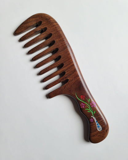 Hand-painted impressionist flower vase comb — artisan brushwork, Sucupira wood, gift for her