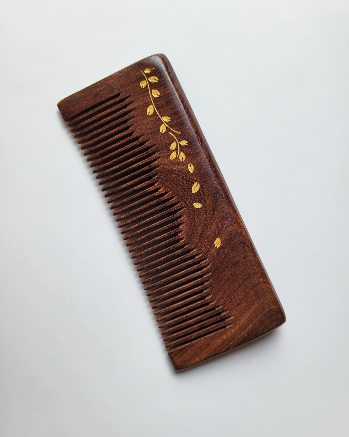 Straight ivy vine wood comb for women — self-care grooming tool, distributes hair oils, anti-static Sucupira hardwood