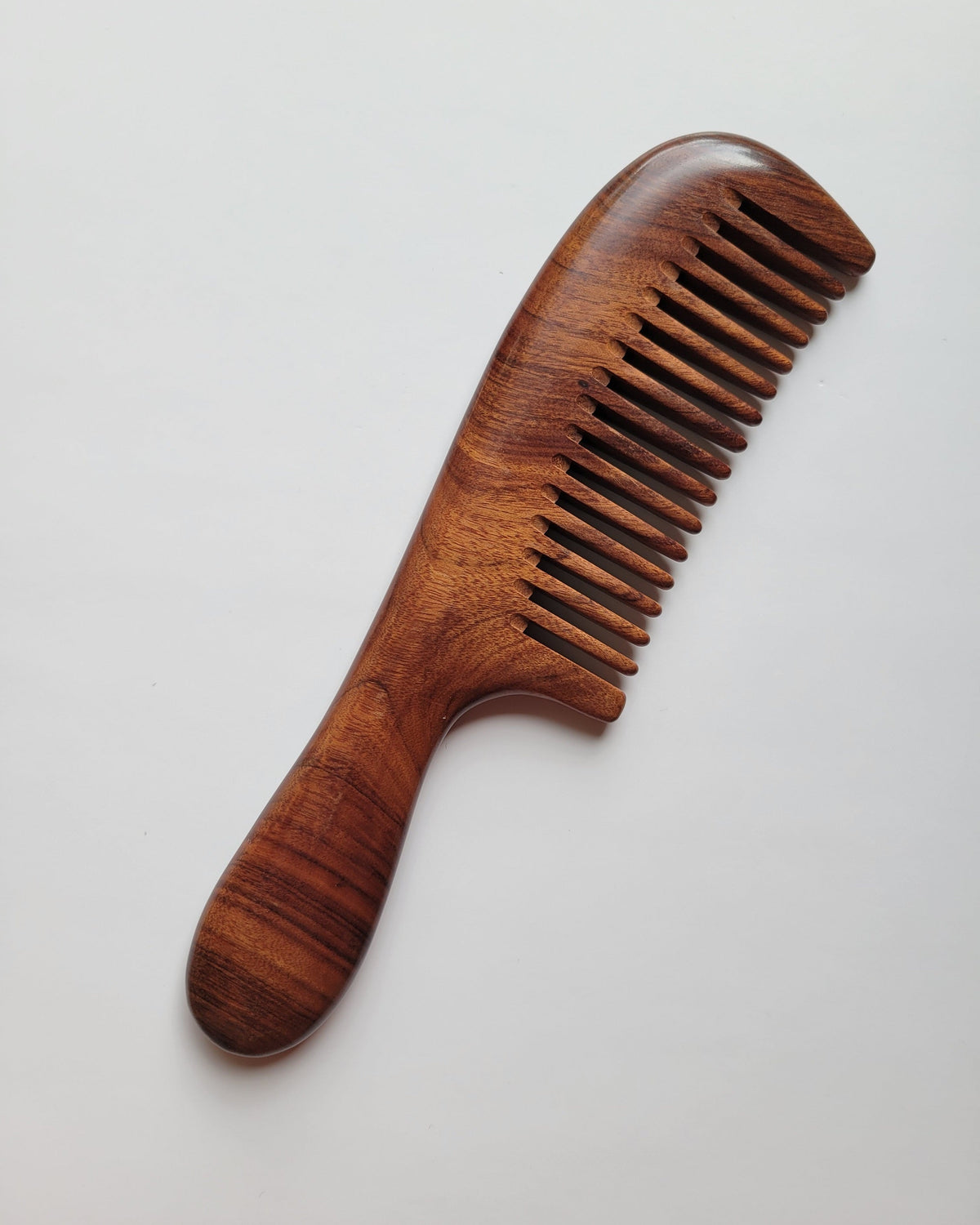 Handcrafted African Mopane comb gift for Mother's Day, birthday, or anniversary — Arakicrafts