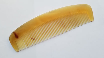A vintage style large sheep comb with a curved handle. The comb has fine teeth and is roughly 7.1 inch long.  Gift for women for special occasion.
