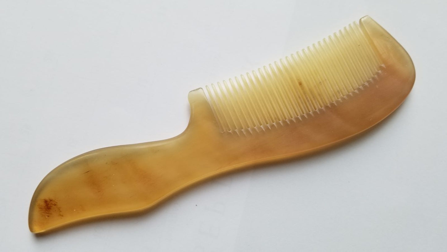 Essential Sheep Horn Comb