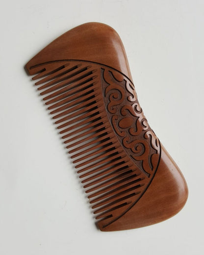 Karakusa Peach Wood Comb - Fine Teeth