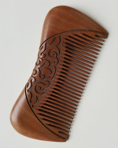 Karakusa Peach Wood Comb - Fine Teeth