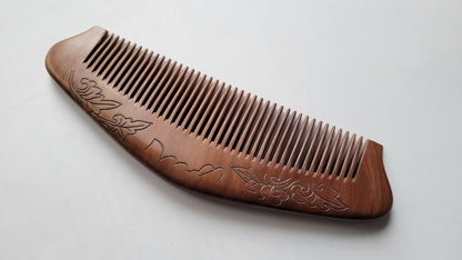 Banana Leaf Peach Wood Comb