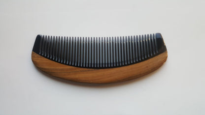 Classic Sandalwood Fine Teeth Horn Comb flat lay — low angle view highlighting comb profile and fine tooth depth