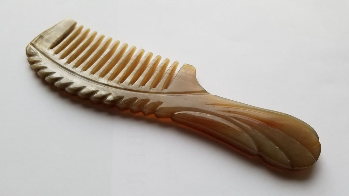 Hand carved yak horn comb with drawstring gift bag — an elegant gift for her — Arakicrafts